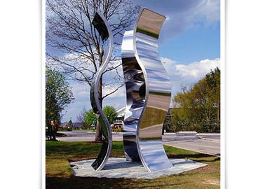 Novel Design Outdoor Metal Sculpture , Metal Garden Statues Mirror Polished Surface