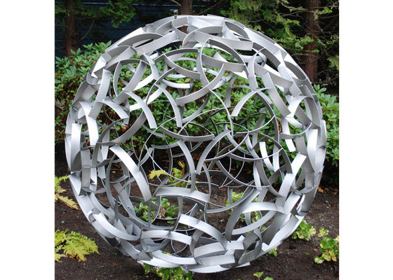 Ein guter Preis. Moderne Metallbereich-Edelstahl-Garten-Ball-Skulptur im Freien Online