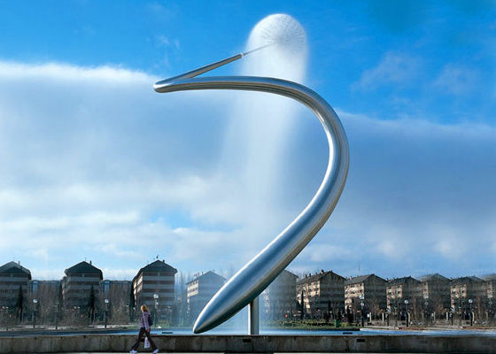 Ein guter Preis. Abstraktes Metallwasser kennzeichnet Brunnen, Edelstahl-Teich-Brunnen für Piazza Online