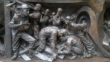 Ein guter Preis. Lebensgroße Bronzeinnenentlastungs-im Freien rostiges Ende-Soem/ODM annehmbar Online