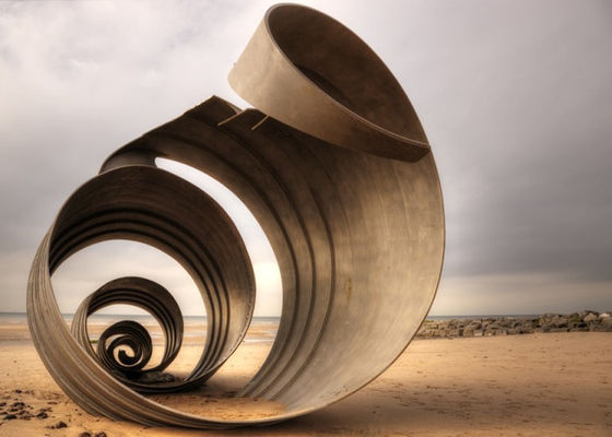 Ein guter Preis. Tritonshorn-Metallgarten-Verzierungen, abstrakter Park-große Edelstahl-Skulptur Online