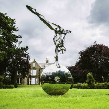 Ein guter Preis. Hotel Lobby Haus Dekor Quelle Fabrik Custom Edelstahl figurative Skulptur Statue Online