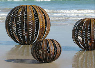 Ein guter Preis. Ball-Art Stahlgarten-Skulptur Corten im Freien, rostige Bereich-Skulptur Online