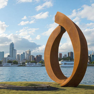 Ein guter Preis. Kundenspezifische dekorative Metallkunst aus Rost, moderne Garten-Cortenstahl-Skulptur von professioneller Skulpturenfabrik Online
