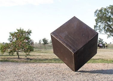 Ein guter Preis. Würfel-Form fertigen große Stahlskulptur-Korrosionsbeständigkeit Corten kundenspezifisch an Online