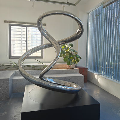 Ein guter Preis. Monumentale Reflexion