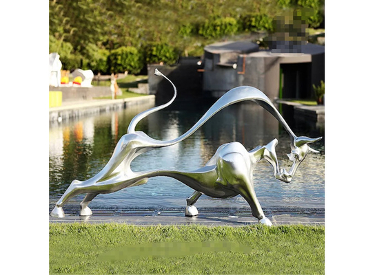 Zeitgenössische Dekoration Matt Stainless Steel Bull Sculpture mit Länge der Größen-180cm