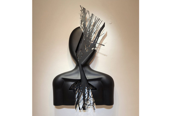 Ein guter Preis. 145 cm H abstrakte Figur aus Fiberglas, Wandkunst-Skulptur, schwarz, mattes Finish Online