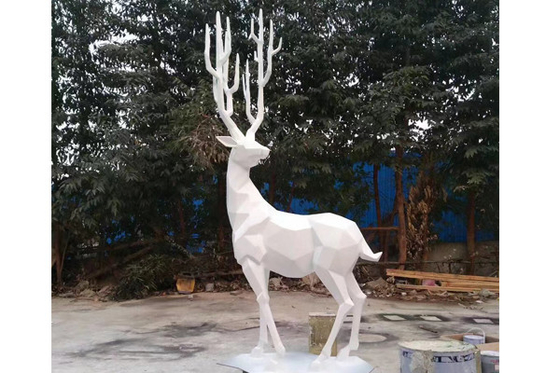 Tierskulptur Außen-Glasfaser Hirschstatue Weiße Farbe