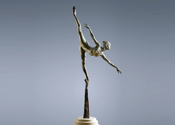 Ein guter Preis. Moderne öffentliche Dekoration im Freien Ballerina-Frau Bronzestatue Online