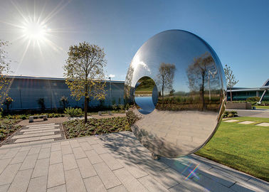 Ein guter Preis. EDELSTAHL-Skulptur-Torus Morden in hohem Grade Polierfür die Rasen-Aufmachung Online