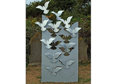 Ein guter Preis. Fliegender großer Metallrasen gestaltet moderne die Tierstatuen-Wand-Dekoration Online