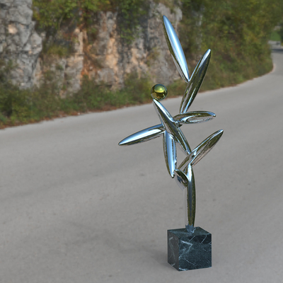 Ein guter Preis. Außendekorative aus Edelstahl polierte Balanzskulptur Online