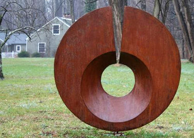 Ein guter Preis. Rostige monumentale Stahlskulptur Corten, abstrakte Metallgarten-Skulpturen Online