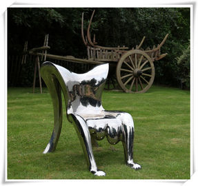 Ein guter Preis. Abstrakte Form polierte Edelstahl-Skulptur/Stahlgrafik-Künstler-Skulptur Online
