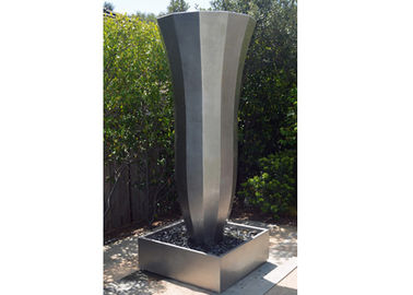 Ein guter Preis. 200cm Höhen-Edelstahl-Wasser-Eigenschaft/Edelstahl-Brunnen im Freien Online