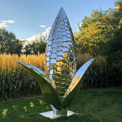 Luxusmetallische Außendekoration Edelstahl Maisskulptur