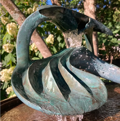 Maßgeschneiderte Dekoration Außen Bronze Garten Wasserbrunnen Skulptur