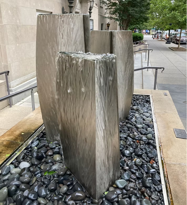 Custom Garten Außen Metall Edelstahl Skulptur Wasserfall Brunnen für Dekoration