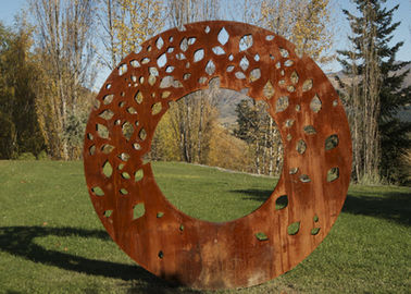 Ein guter Preis. Laser geschnittene Metallskulptur im Freien, allgemeiner Durchmesser der Kunst-Skulptur-180cm Online