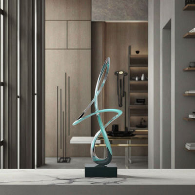 Ein guter Preis. Modern Elegant Metallic Art Sculpture High-End Decorative Statue for Interior Design Online