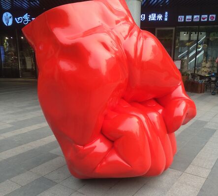 Gemachte dekorative Glasfaserfaust Skulptur Lebensgröße Skulptur Metall Statue Hersteller/Fabrik