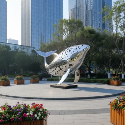 Moderne große Outdoor-Rohrwal-Skulptur mit Spiegelpolierter und gestrichter Oberfläche für den Gartenpark Plaza Kunstdekoration