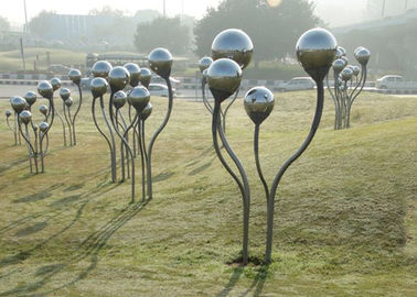 Ein guter Preis. Dekorations-Edelstahl-Skulptur-zeitgenössische Metallballon-Skulptur Online