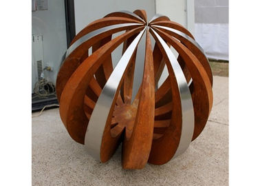 Ein guter Preis. Stahlskulptur Dekor im Freien Corten, gemalte Edelstahl-Ball-Skulptur Online