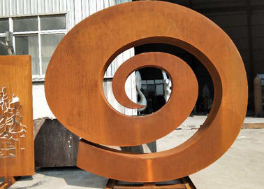 Ein guter Preis. Stahlskulptur-im Freien rostiger natürlich gewundener Entwurf Metallgarten Corten Online