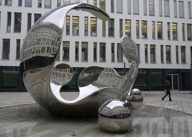 Große Garten-Dekorations-Kunst-Polieredelstahl-Skulptur-Künstler-Sondergröße