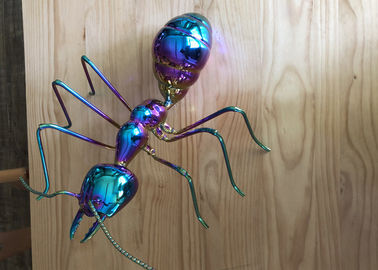 Ein guter Preis. Buntes Tabellen-Dekor-Metallameisen-Skulptur-Edelstahl-Titan-Handwerk Online
