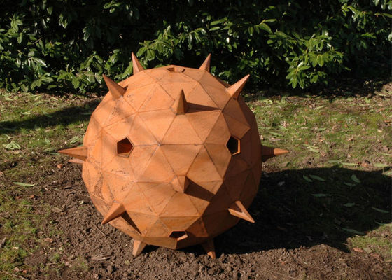 Sondergröße Corten Stahl-Rusty Garden Thorn Ball Sculpture