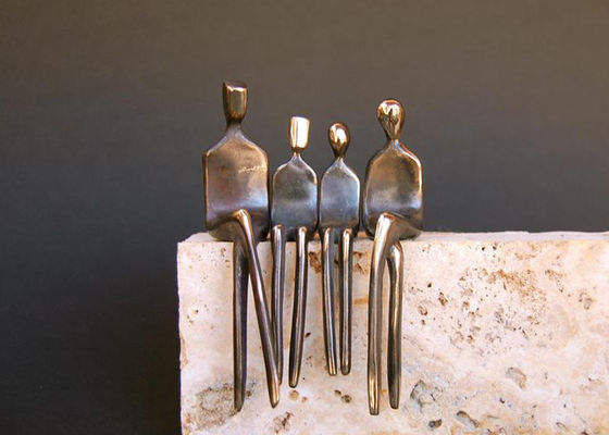 ODM-werfende Bronzefamilien-Skulptur für Innendekoration im Freien
