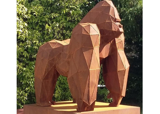 Lebensgroßer Rusty Corten Steel Gorilla Sculpture für Dekoration im Freien