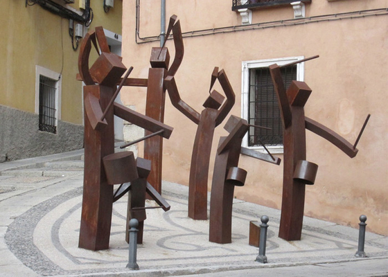 Ein guter Preis. Stahlband-Skulptur ODM Rusty Man Play Instruments Corten Online