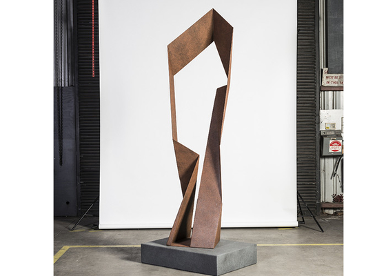 Ein guter Preis. verrückte Balancen-Stahlskulptur 200cm Höhe Corten für Garten-Dekoration Online